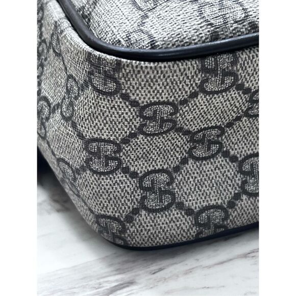 GUCCI GG Supreme Coated Canvas Shoulder Crossbody Unisex Messenger Bag - Picture 8 of 16